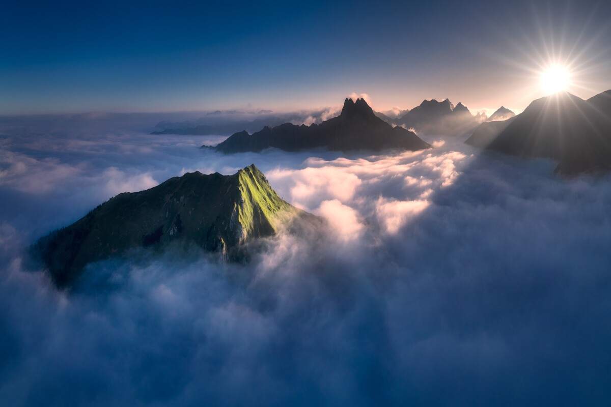 bergbild - 0415 - d25434a7 1 Bergbilder berg bilder Allgäu Alpen Berge Oberstdorf Herbst Kegelkopf Höfats blau weiß gelb sonne